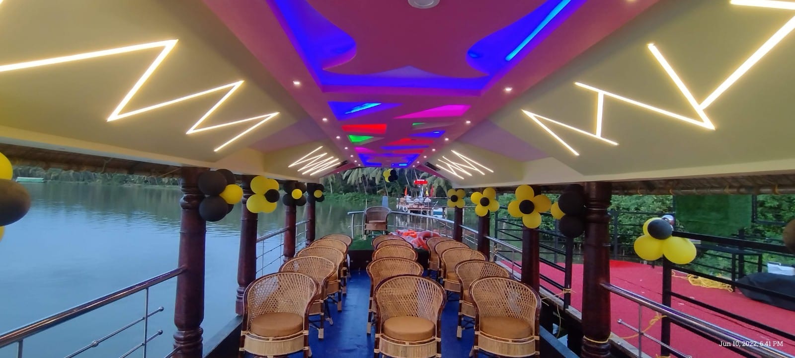 Sunset cruise in Akalappuzha — Best houseboat in Akalappuzha